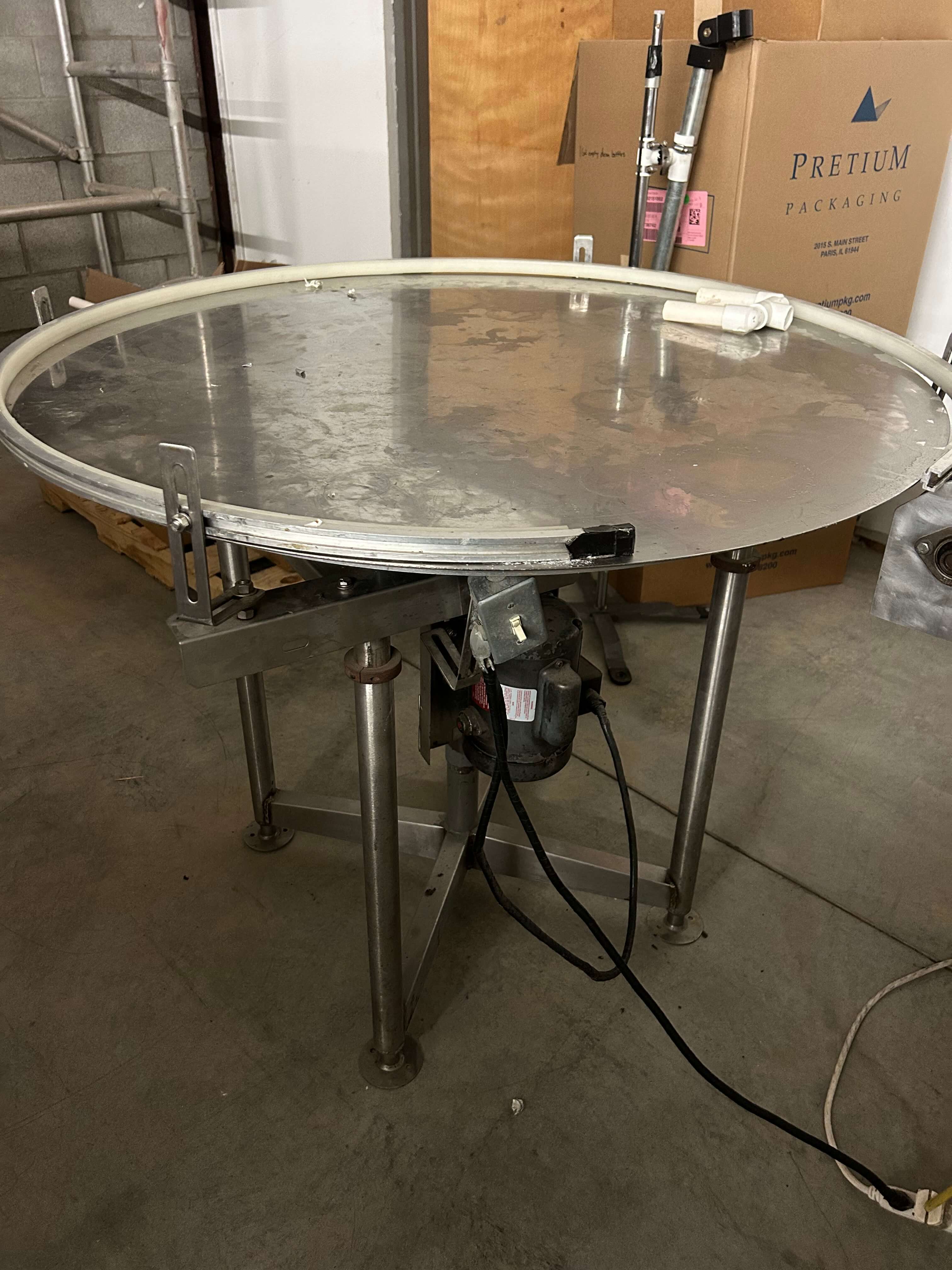 Manual Bottling Line image 7