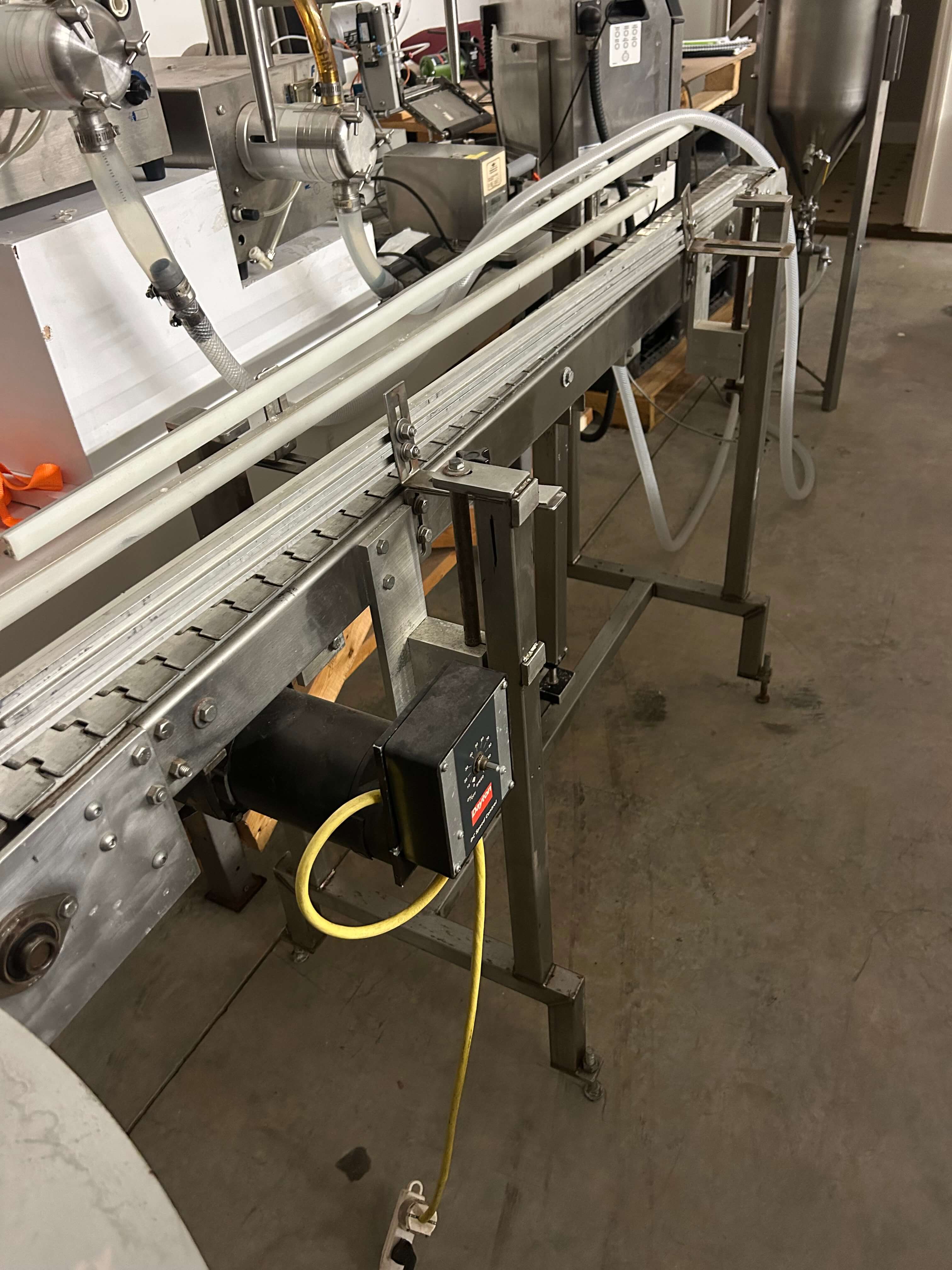 Manual Bottling Line image 6