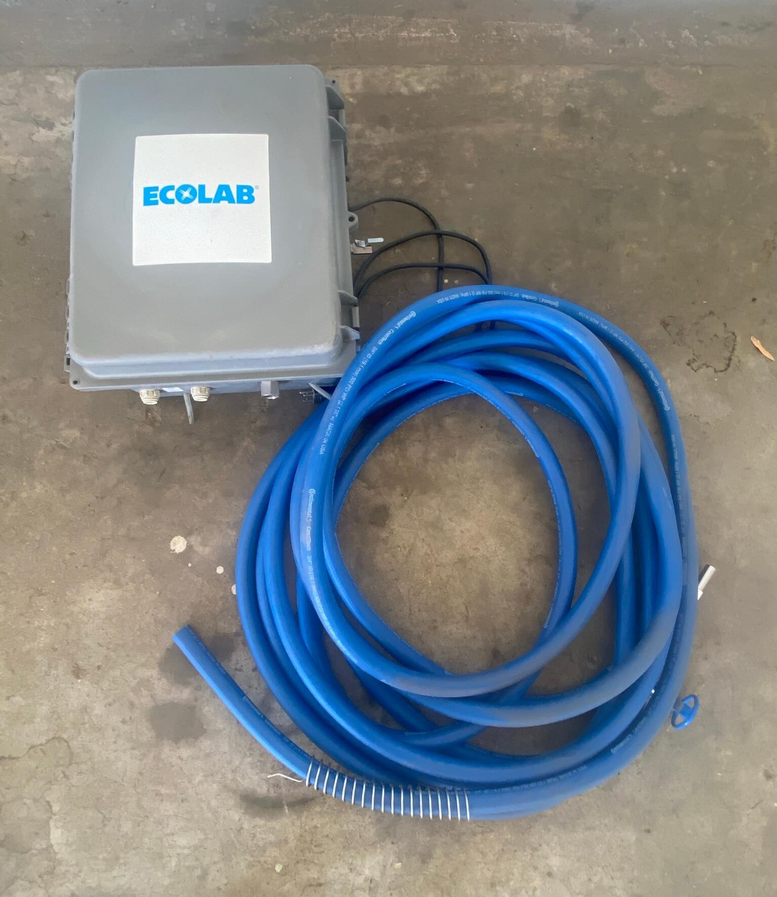 Ecolab Wall Mounted Foam System image 1