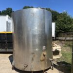 2000 Gallon Stainless Steel Tank
