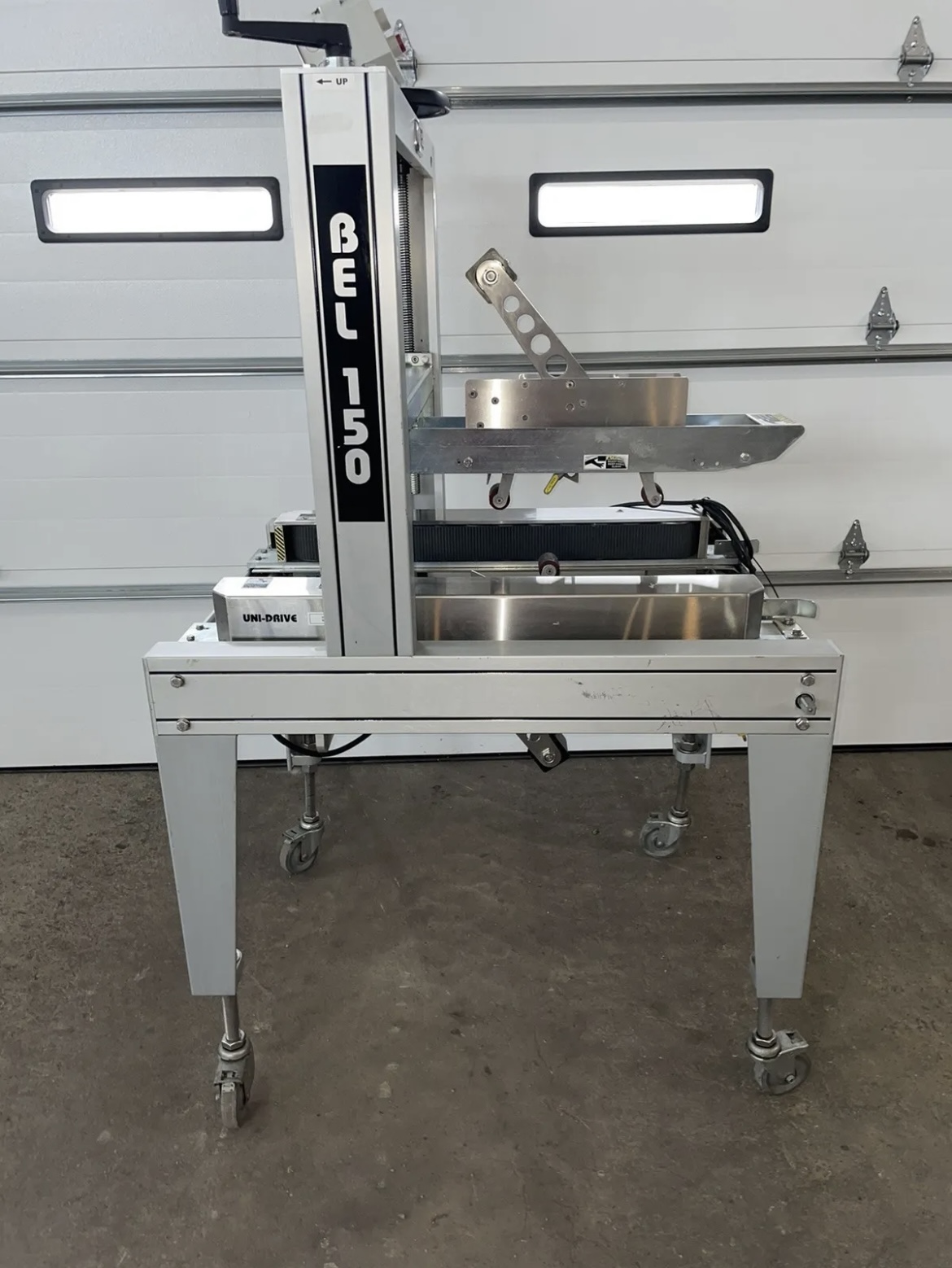 BELCOR 150 CASE SEALER Valiant Industries